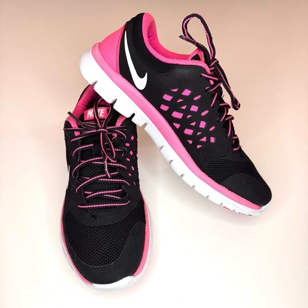 Nike Flex 2015 Run Kids Youth Girls Womens Running Shoes 724992-001 Size- 6.5Y